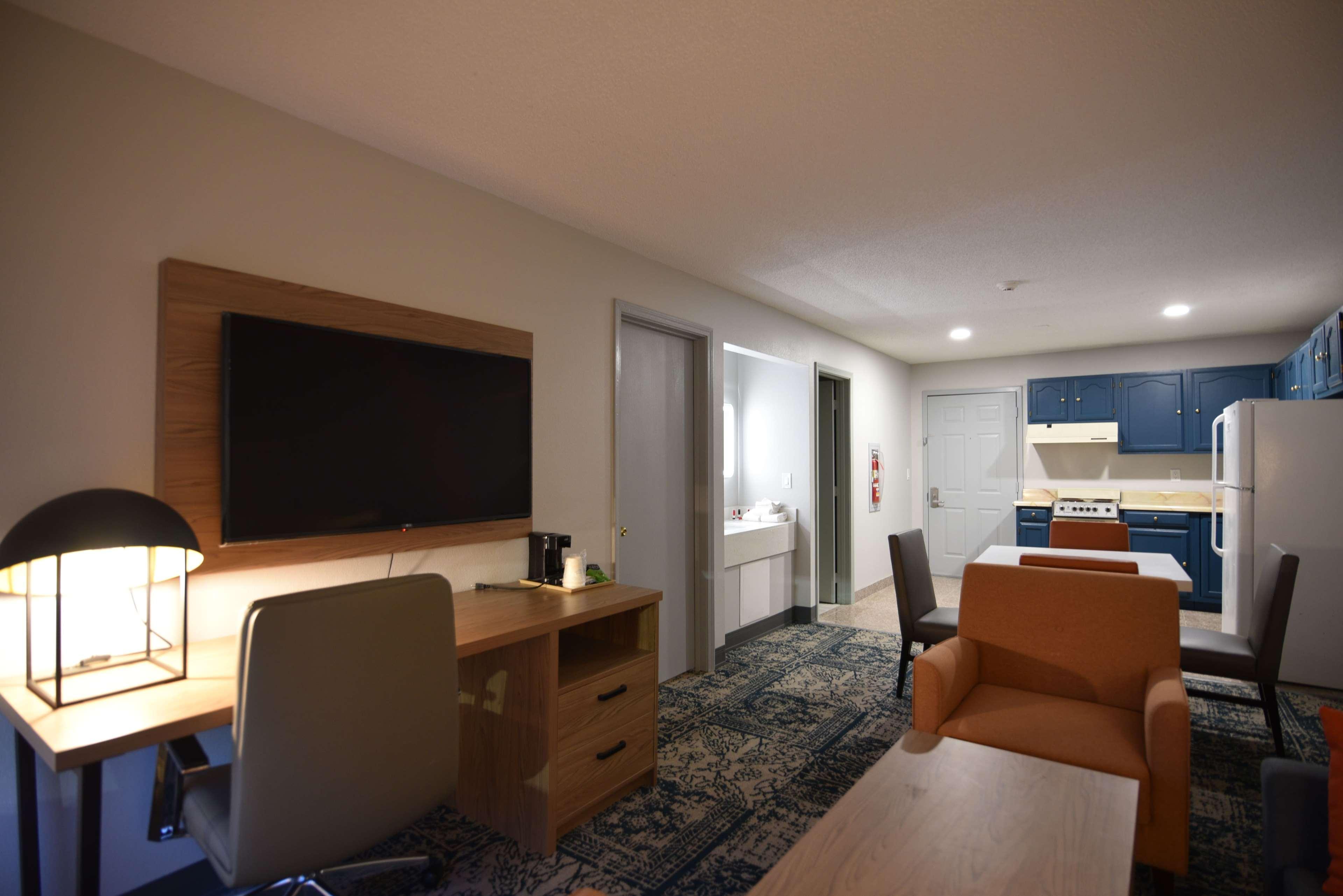Hotel Baymont By Wyndham Pine Grove I-81 Exterior foto